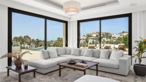 Villa for sale in La Resina Golf, Estepona Öst