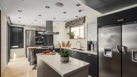 Zweistöckiges Penthouse zu verkaufen in Los Arrayanes, Nueva Andalucia