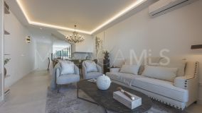 Radhus for sale in Aloha, Nueva Andalucia