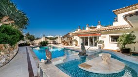 Casa en venta en Los Naranjos Golf, Nueva Andalucia