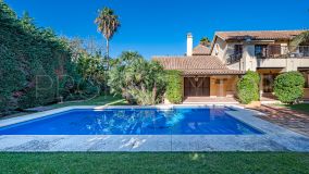 Villa in Las Mimosas for sale