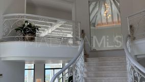 Villa for sale in Marbella Golden Mile