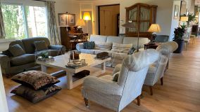 Villa for sale in Marbella Golden Mile