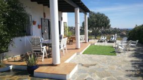 Finca en venta en Estepona