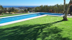 Finca en venta en Estepona