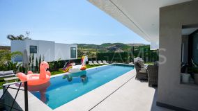 Villa zu verkaufen in Estepona
