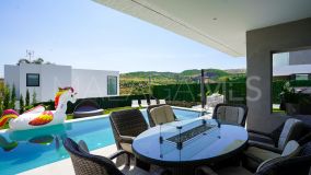 Villa zu verkaufen in Estepona