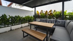 Villa for sale in Cancelada, Estepona East