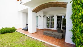 Apartment for sale in Benahavis