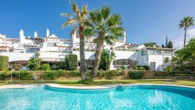 Apartamento en venta en Aloha Royal, Nueva Andalucia