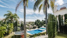 Villa for sale in Estepona