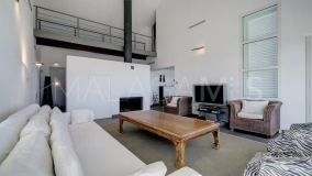 Villa for sale in Manilva