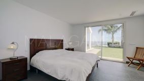 Villa for sale in Manilva