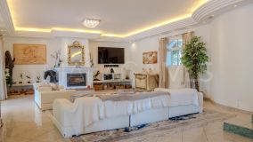 Villa en venta en Benahavis