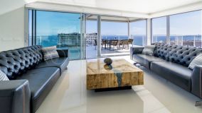 Buy penthouse in Benalmadena Centro with 3 bedrooms