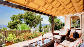 Villa for sale in Mijas