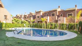 Villa en venta en Estepona