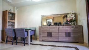 Villa en venta en Estepona