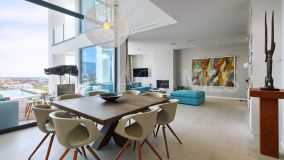 Villa for sale in Benahavis