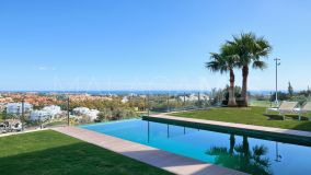 Villa for sale in Benahavis