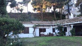 Villa for sale in Nueva Andalucia, Marbella