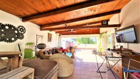 Villa for sale in Nueva Andalucia, Marbella