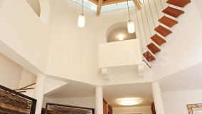 Villa for sale in Benahavis