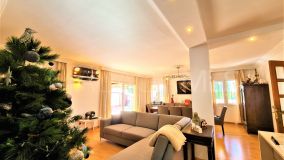Villa for sale in Nueva Andalucia, Marbella