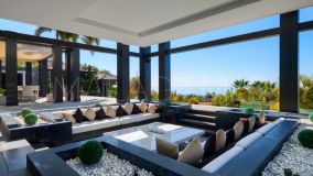 Villa for sale in Marbella City