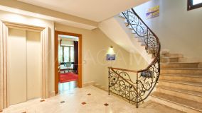 Villa for sale in Marbella City