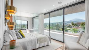 Villa for sale in Nueva Andalucia, Marbella