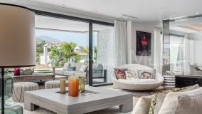 Villa for sale in Nueva Andalucia, Marbella