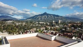 Apartment for sale in Nueva Andalucia, Marbella