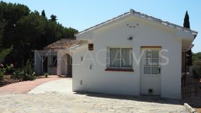 Villa for sale in La Alqueria, Mijas