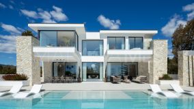 Villa for sale in Benahavis