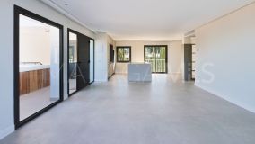 Penthouse for sale in Nueva Andalucia, Marbella