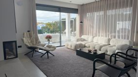 Maison for sale in Estepona Est