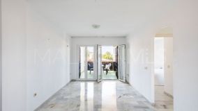 Erdgeschosswohnung zu verkaufen in El Faro, Estepona Stadt