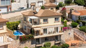 Villa for sale in Torreblanca, Fuengirola