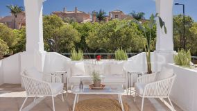 Wohnung zu verkaufen in Estepona Ost