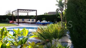 Hus i byn for sale in Nueva Andalucia, Marbella