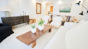 Apartment for sale in Nueva Andalucia, Marbella