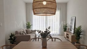 Markplanslägenhet for sale in Estepona Öst