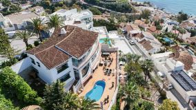 Villa for sale in Benalmadena Costa