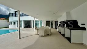 Villa for sale in Benalmadena Costa