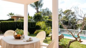 Villa for sale in Elviria, Marbella Est