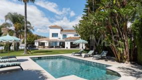 Villa for sale in Benahavis