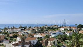 Villa for sale in El Faro, Estepona Town