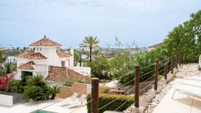 Maison for sale in Los Naranjos Hill Club, Nueva Andalucia