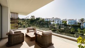 Villa for sale in La Resina Golf, Estepona Est